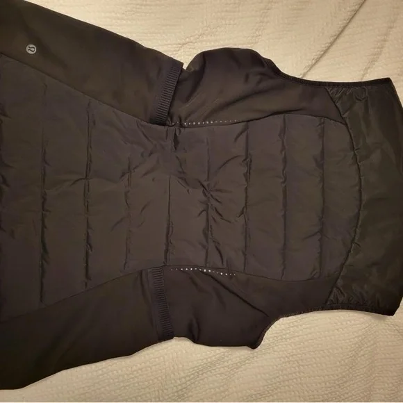 Lululemon Black Vest - Picture 2 of 2